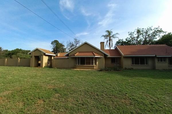 Opportunity to apply for 80 units per hectare on this 2 235ha land.

The current 5 bedroom home is very spacious but in need of TLC. ...