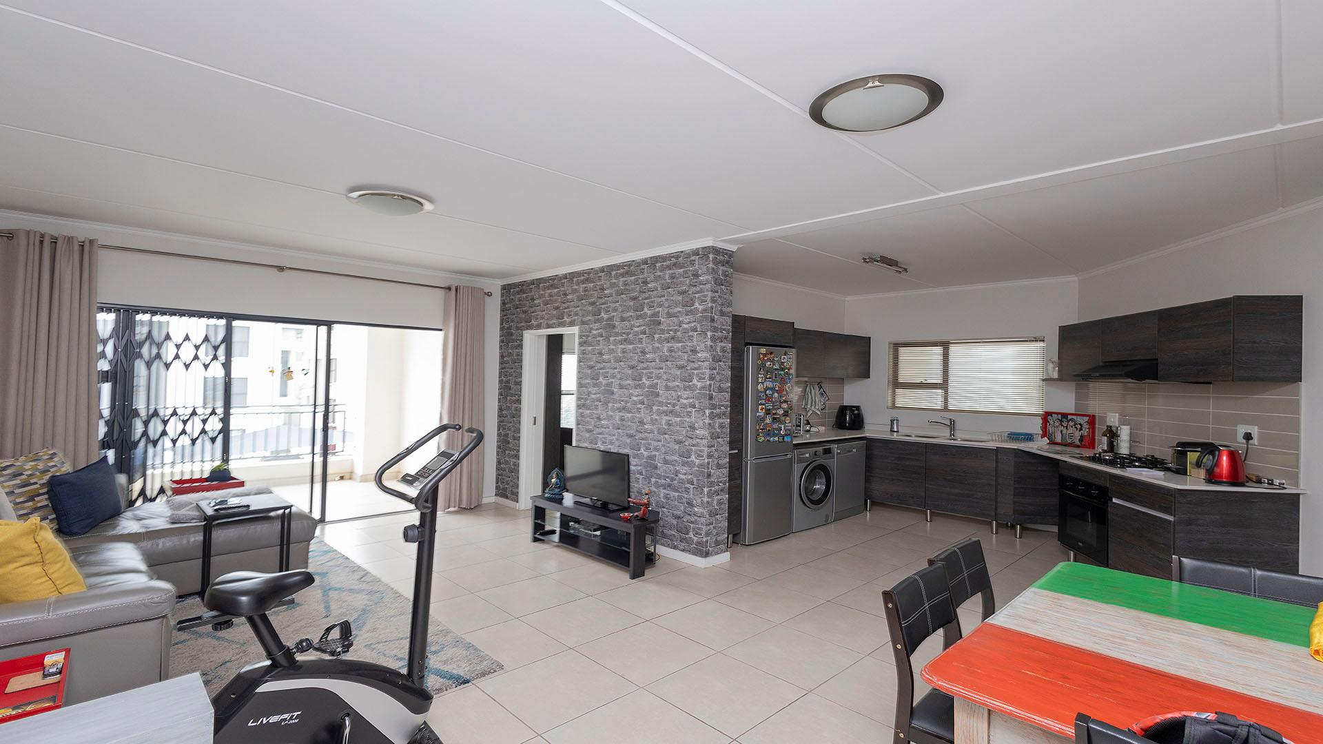 3 Bedroom Apartment / flat for sale in Westlake Eco Estate 43