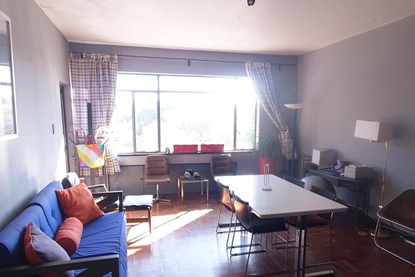 Spacious mid-century modern 1 bedroom apartment, with an enclosed balcony that function ...