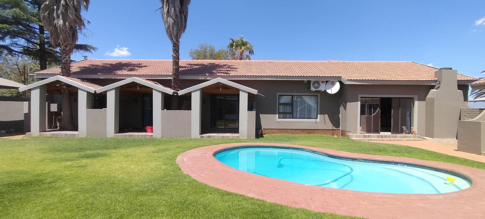 Property and houses for sale in Warrenton Warrenton Property