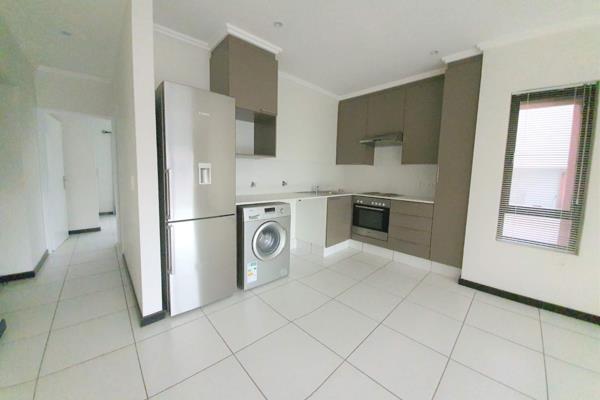 To let!

R8000.00 (Excluding electricity and effluent)

One bedroom apartment in Barbeque Downs

This immaculate apartment is situated ...