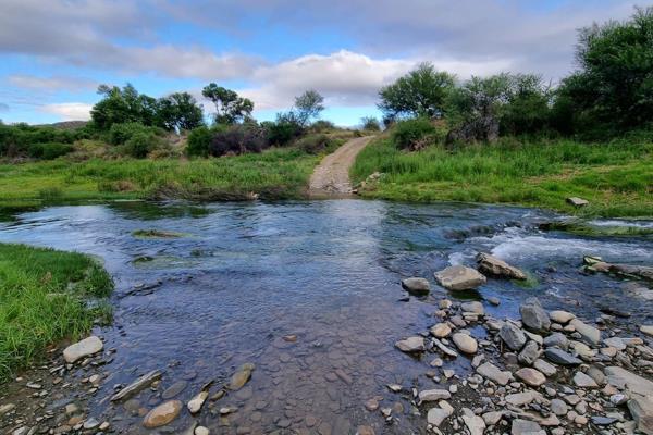 Clifton is a beautiful  farm situated on the Western side of Cradock area with the Great Fish River meandering through the Western side ...