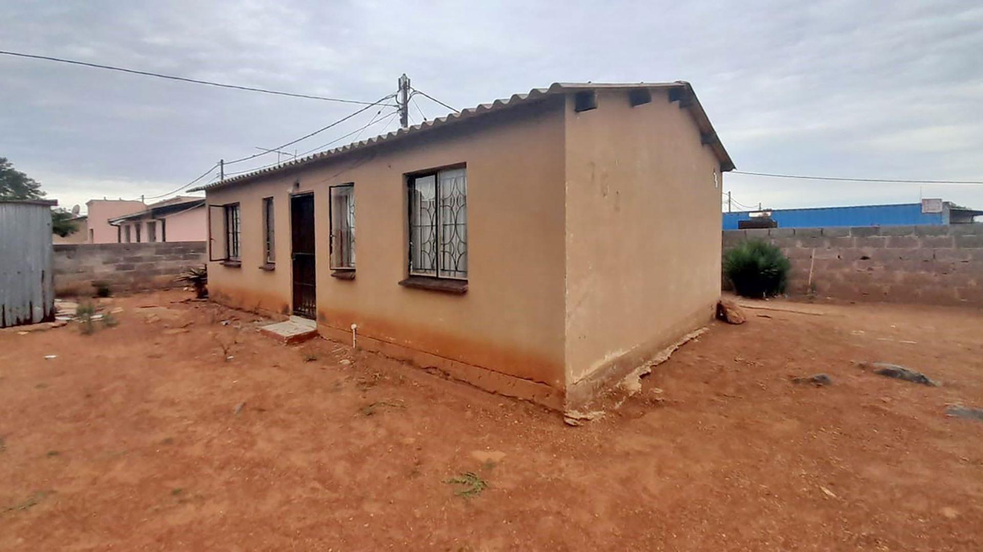 3 Bedroom House for sale in Palm Springs P24113714174