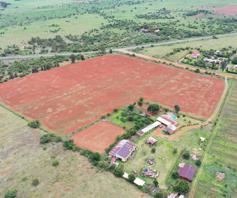 Farm for sale in Schoongezicht