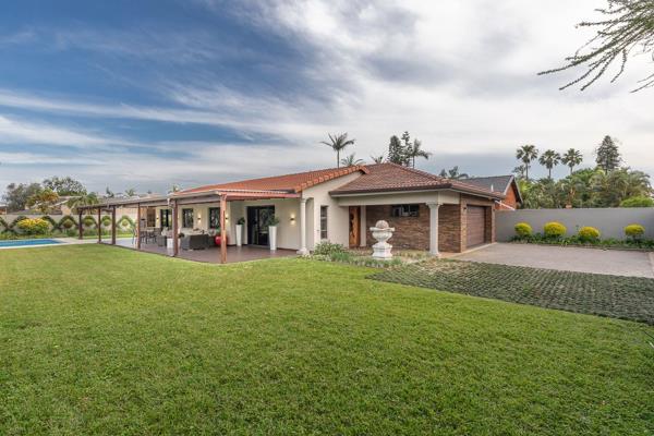 Words do not do justice to this exceptional home. A little piece of the golf estate nestles in the heart of Arboretum offering the ...