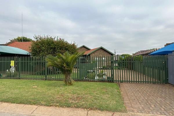 Situated in a secured and well maintained suburb of Carltonville.
Beautiful garden with ...