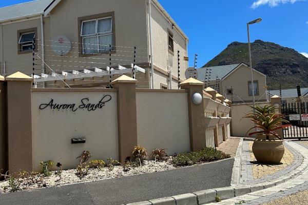 Three-bedroom house in beautiful Muizenberg with a beach-holiday vibe. The house is ...