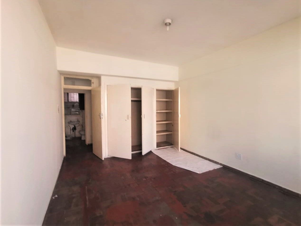 1 Bedroom Apartment / flat for sale in Hillbrow - 19 Van Der Merwe ...