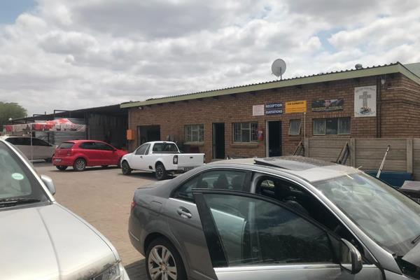 Property Description for Industrial Units in Lephalale: Makes Up Five Deferent Units.

Introducing a prime investment opportunity in ...