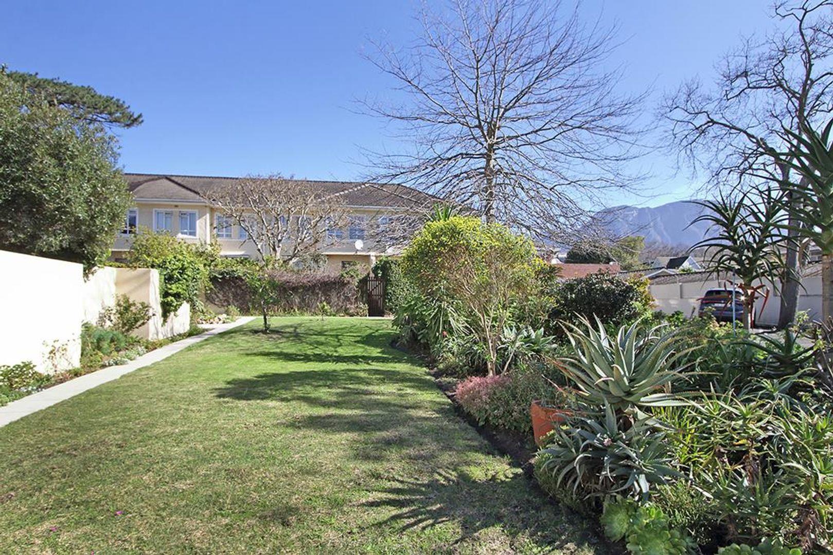 Kenilworth Upper Property Townhouses for sale in Kenilworth Upper