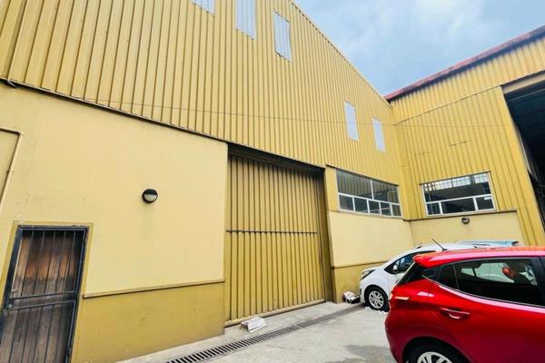 Neat and spacious mini industrial unit  measuring 340sqm available 1 February 2024 for ...