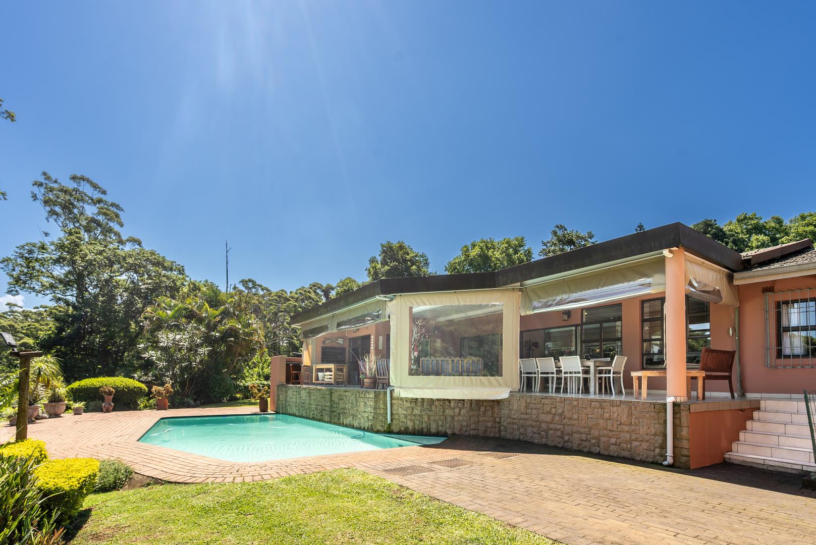 Houses for sale in Kloof Kloof Property