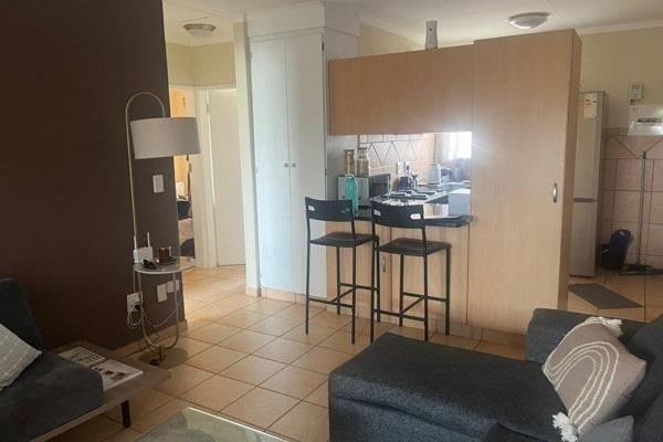 This property is currently available for rent in Camlyn Gardens Complex, Clarina (Akasia) for R5700. 
The apartment comes with very ...