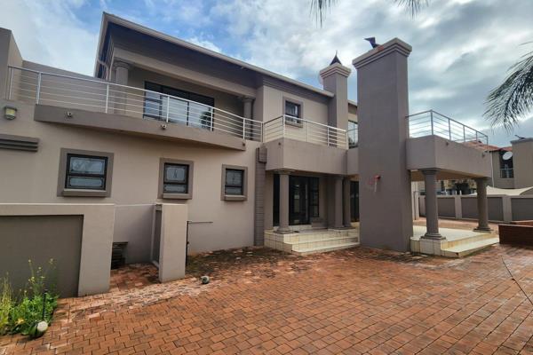 This beautiful Home offers 5 Bedrooms with built-in cupboards, 3 full Bathrooms that is fully tiled and 2 guest toilets. Study/ ...