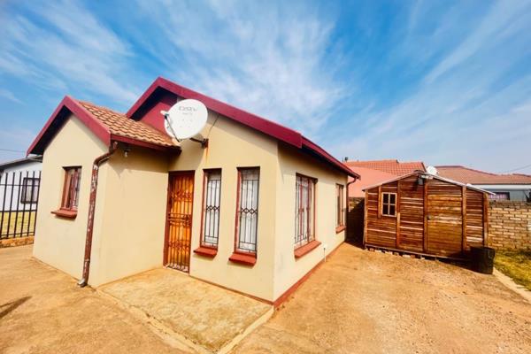 Thoka Properties is delighted to present to you this beautiful and spacious home that is situated in SOSHANGUVE BLOCK A. Give your ...