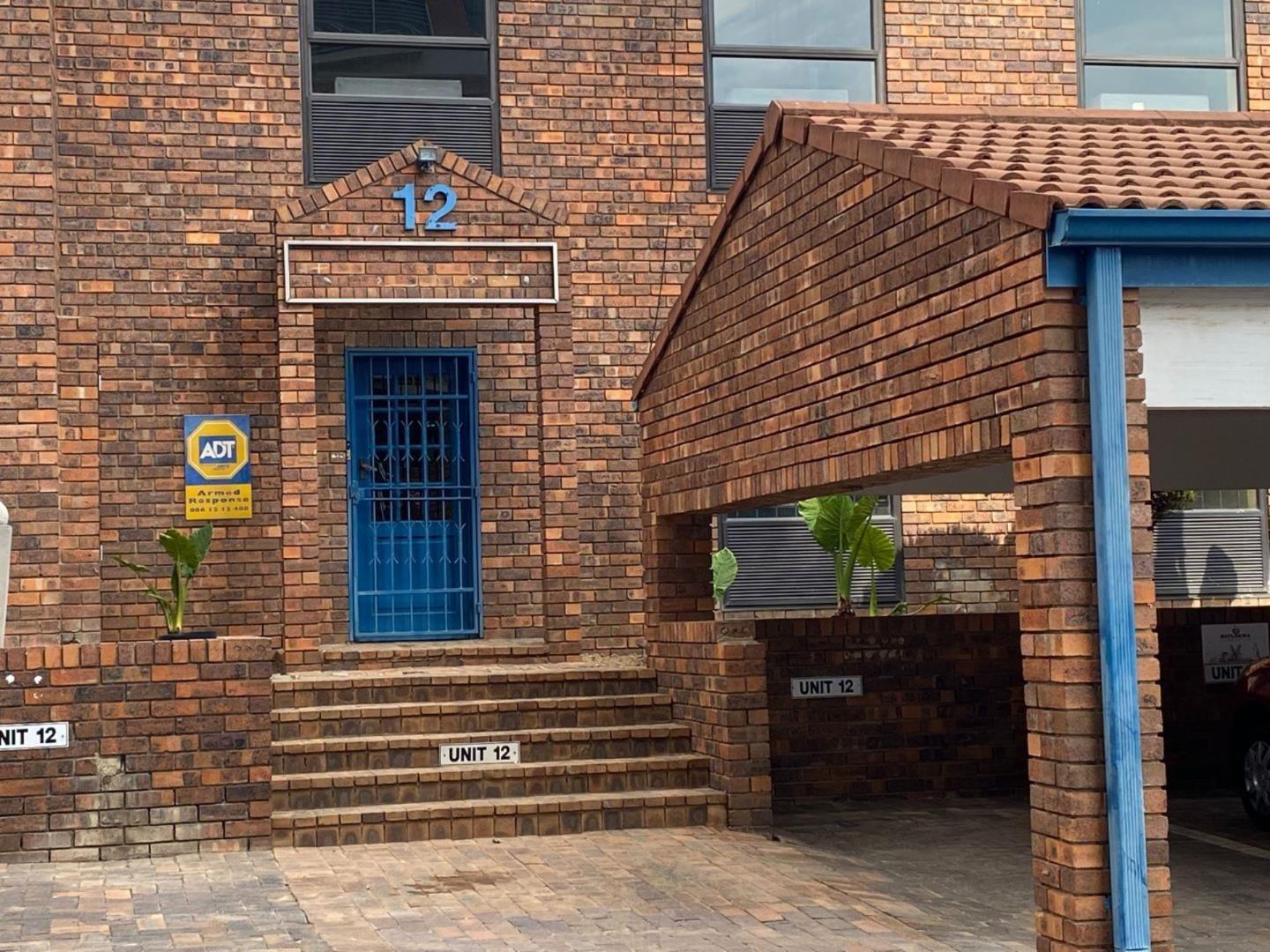 Commercial property for sale in Ferndale 12 Ferndale Mews, 355 Oak