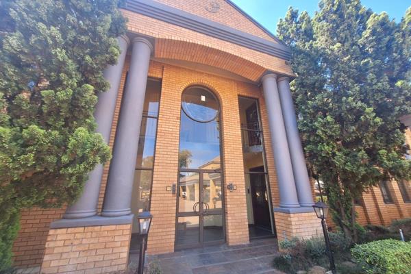 Chas Everitt is pleased to offer this 130m2 office FOR RENT in Centurion Central, close ...