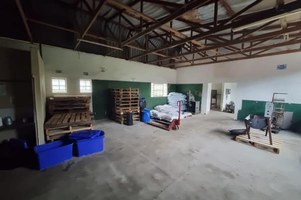 Versatile Warehouse with Yard Space for Sale 

Explore the perfect blend of functionality and convenience with this outstanding ...