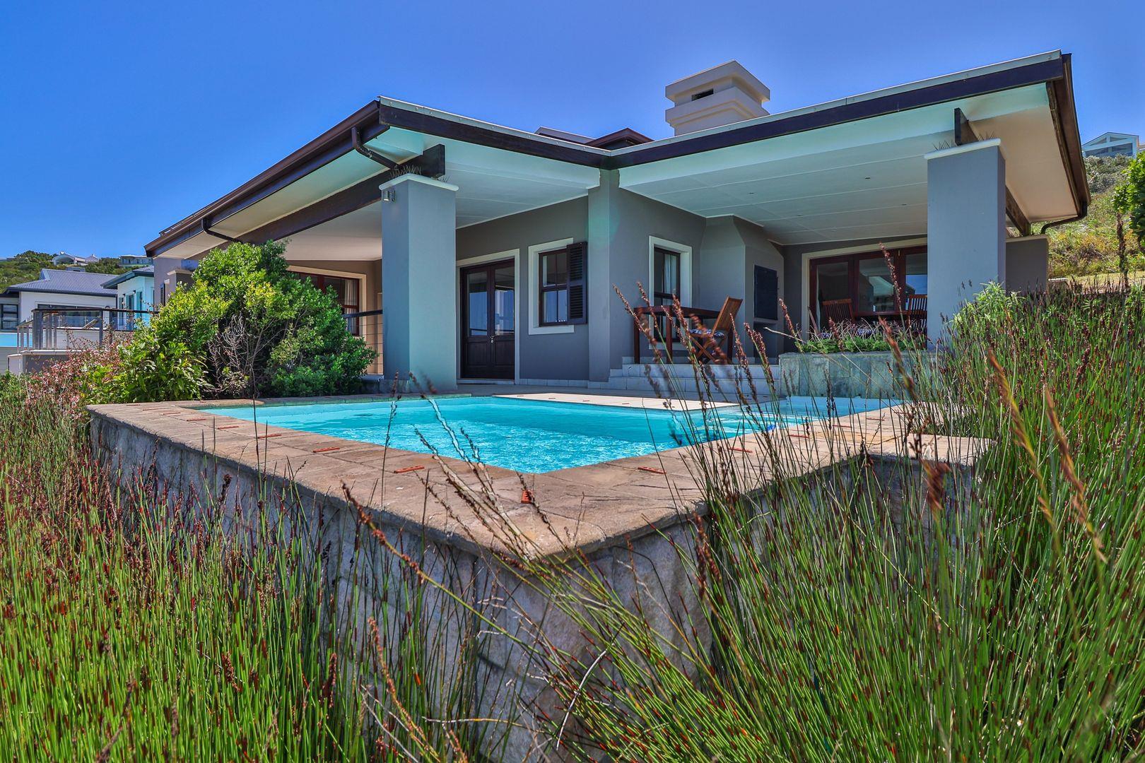 4 Bedroom House for sale in Brackenridge Estate P24113766079