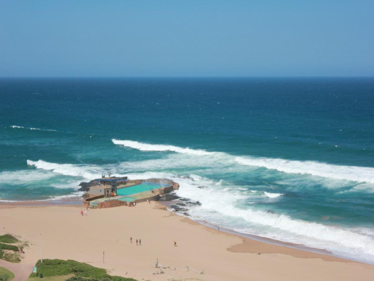 2 Bedroom Apartment / flat for sale in Amanzimtoti 73 Beach Road