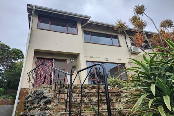 Situated in the residential area of Umkomaas, a short drive to all local amenities such as local restaurants and the beaches, Umkomaas ...