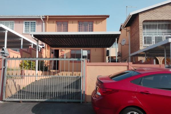 Investment property with a 3 bed room duplex and a 2 bed room cottage, the perfect income generator of + R12000 to help subsidize your ...