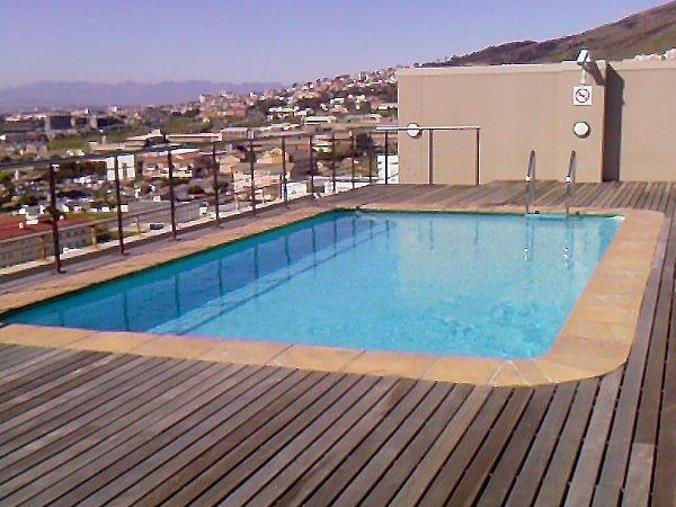 Apartment / Flat to Rent in Cape Town City Centre