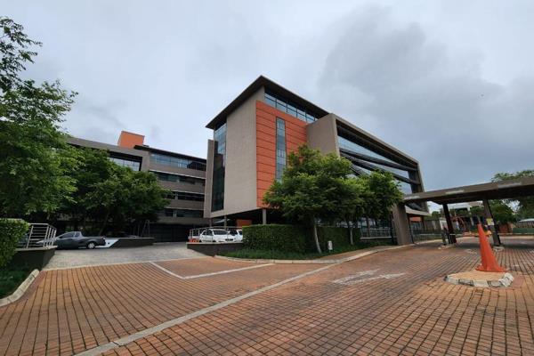 River walk building | 895 square meter office suite to let | matroosberg street | ashlea ...