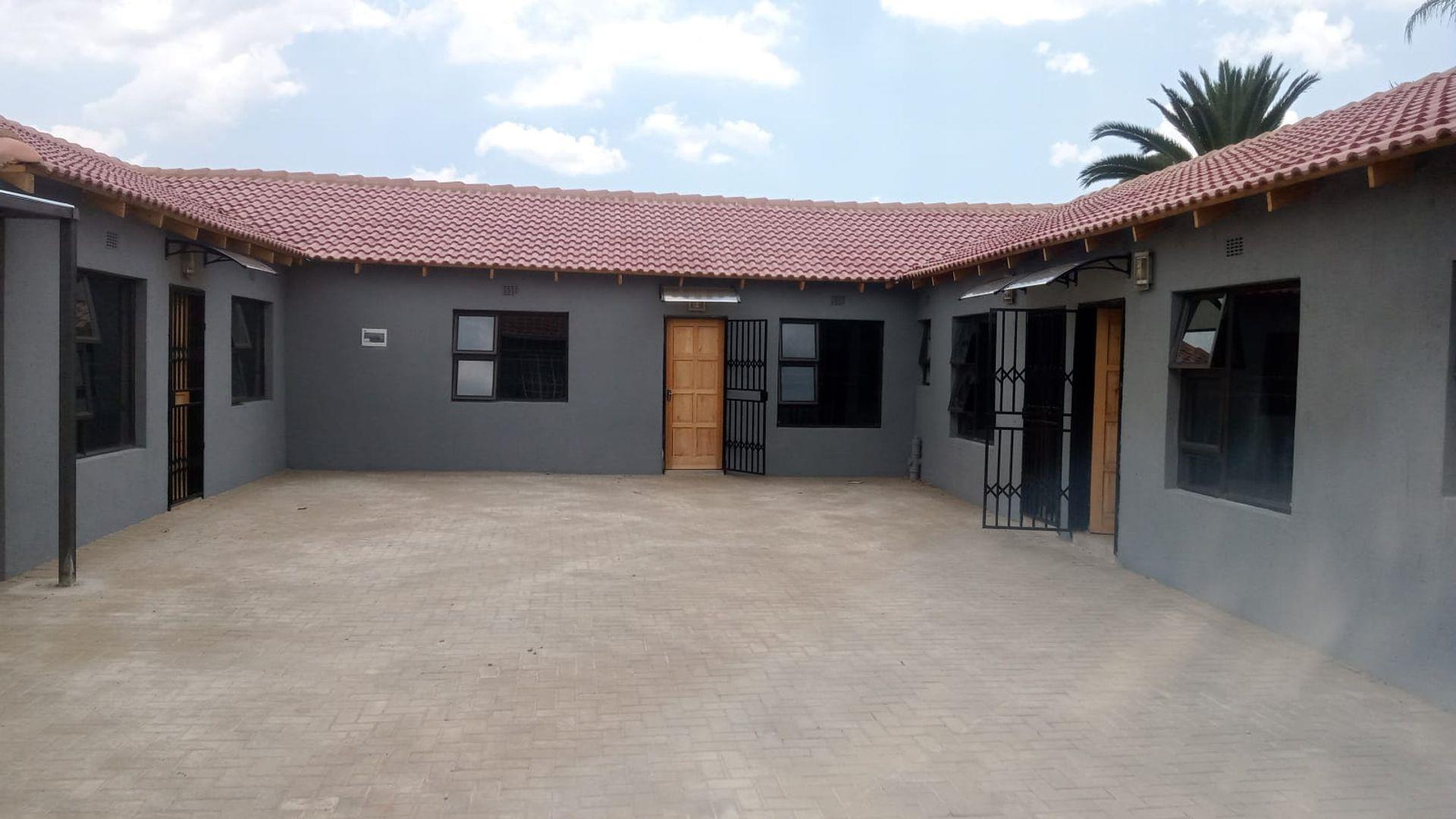 Van Riebeeck Park, Kempton Park Property Apartments / flats to rent