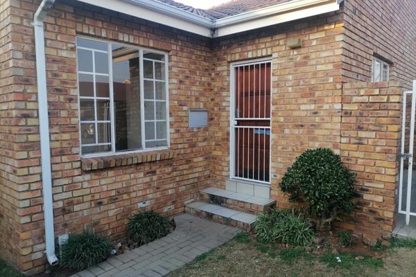 A neat two bedroom townhouse available to rent in Country Garden Village available 1 March 2025

The complex is situated in Pierre ...