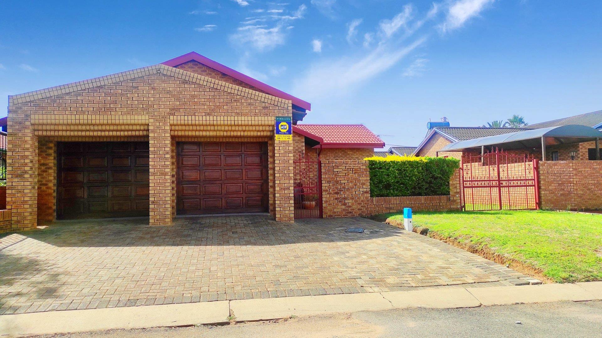 Lenasia South Property Property and houses for sale in Lenasia South