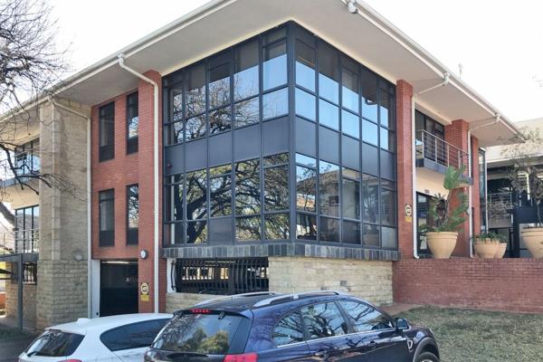 Unlock a fantastic opportunity with this 152 sqm sectional title office for sale in ...