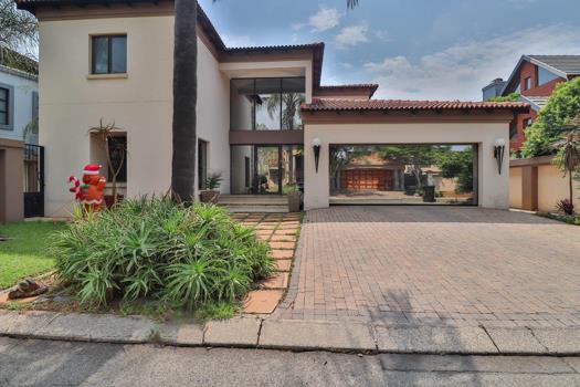 4 Bedroom House for sale in Beyers Park