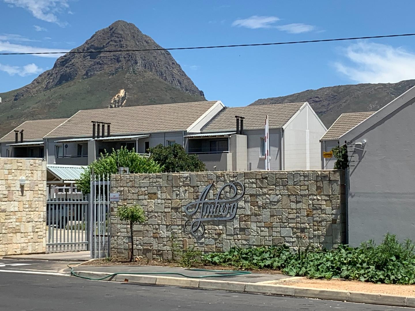 1 Bedroom Apartment / flat for sale in Paarl East 3 Keerweder Road