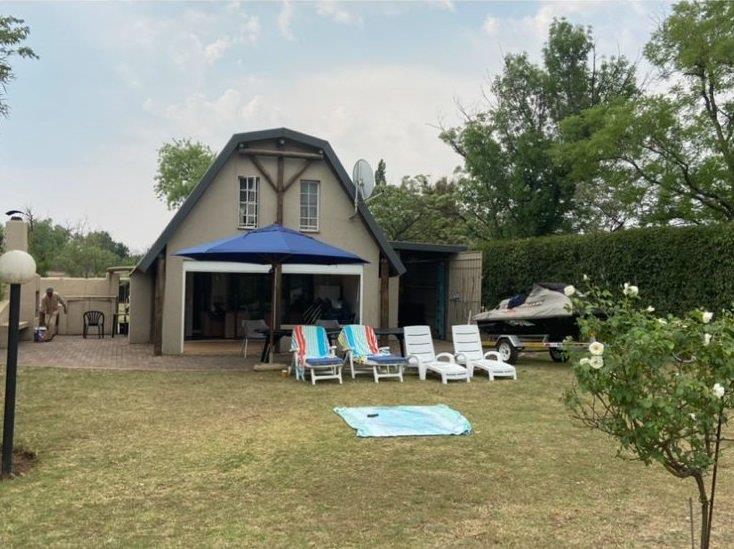 Shores Of Loch Vaal Property Property and houses for sale in Shores