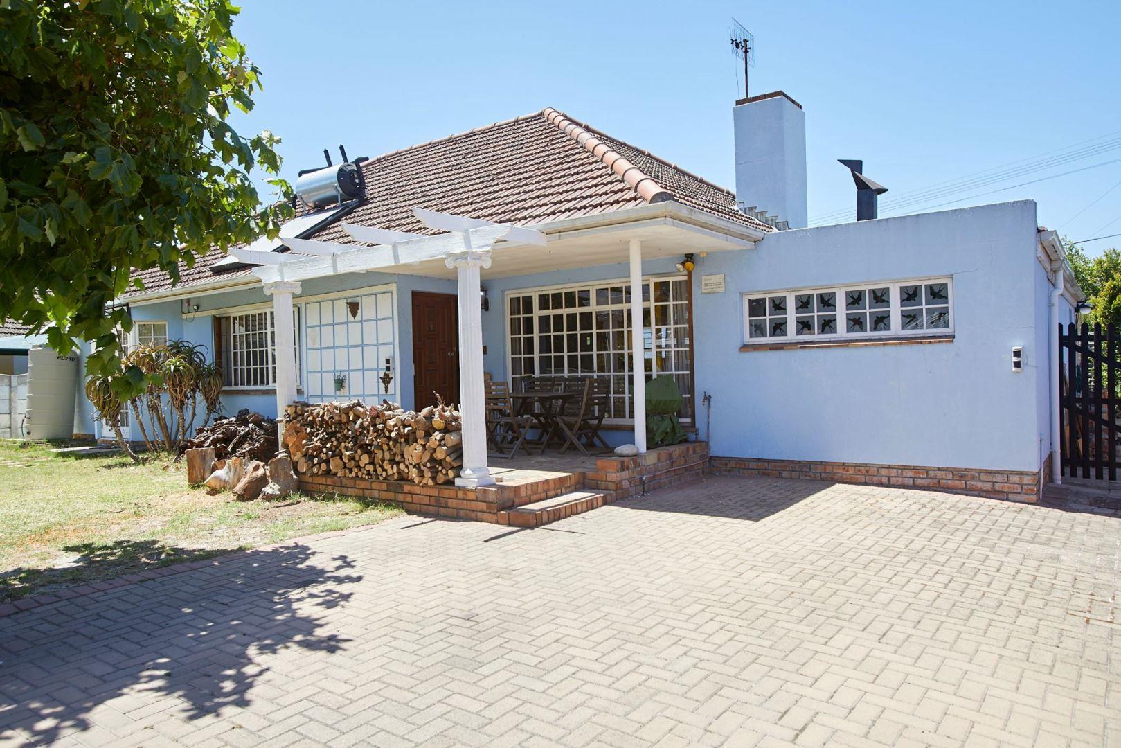 Houses For Sale In Cape Town Cape Town Property Property24 Com Page 5   323615077