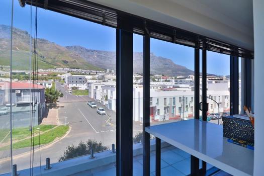 2 Bedroom Apartment / Flat for sale in Zonnebloem