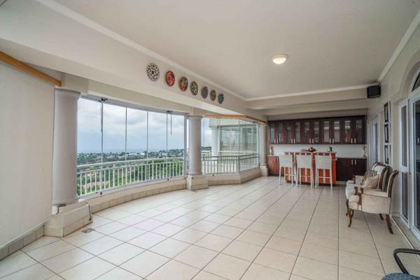 This beautiful 3 bedroom apartment is located in the highly sought-after Grand Floridian. Situated on La Lucia Ridge, it offers ...