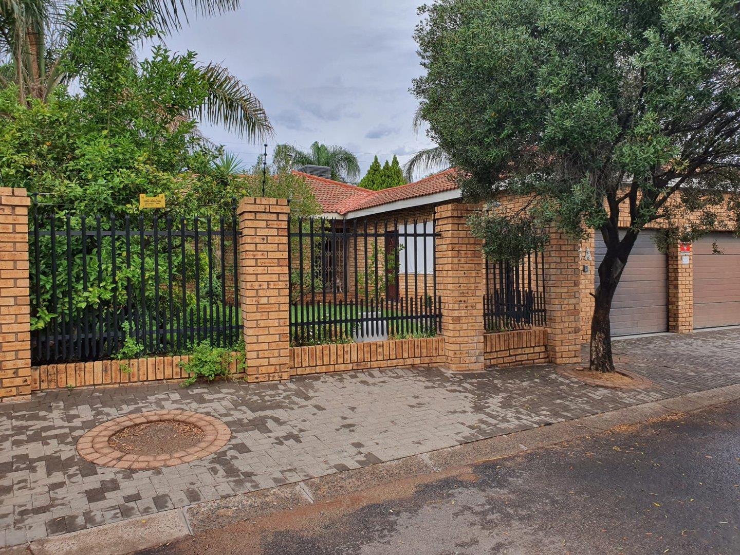 Hillcrest, Kimberley Property Property and houses for sale in