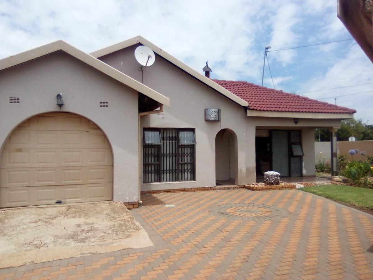 Property and houses for sale in Soweto Soweto Property Property24