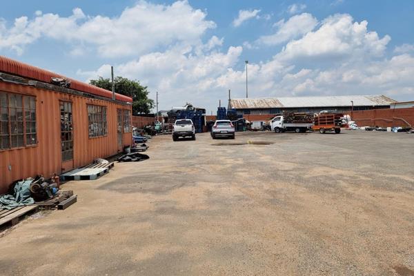 This property is fully surfaced yard with a container office and ablution block. It has ...