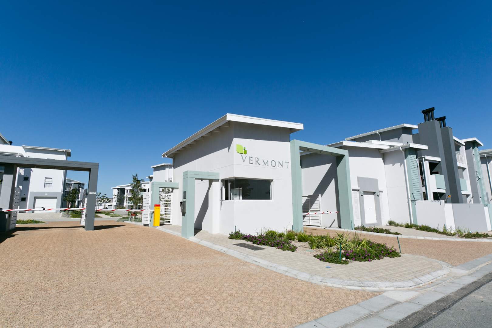 Apartments / flats to rent in Milnerton Milnerton Property