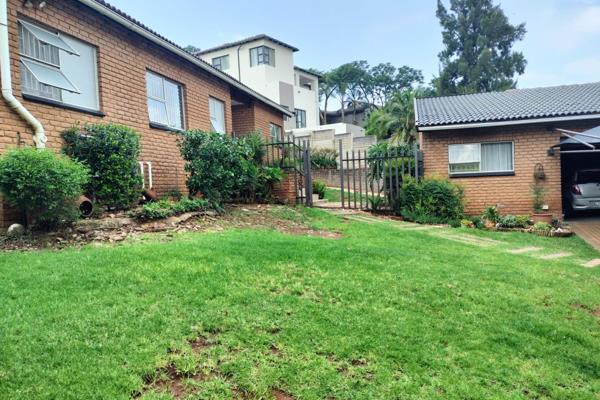 Welcoming face brick home next to Walter Sisulu National Botanical Garden. This home offers:

    3 Bedrooms: Spacious and ...