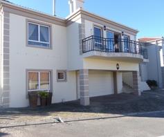 Townhouse for sale in Van Riebeeckshof