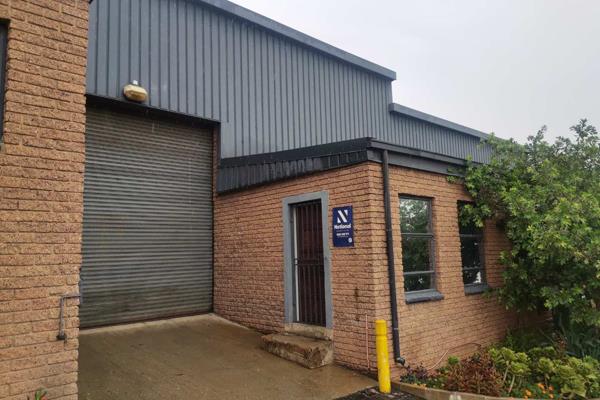 Clean industrial Mini unit To Let in Midrand halfway house, close proximity to the N1 ...