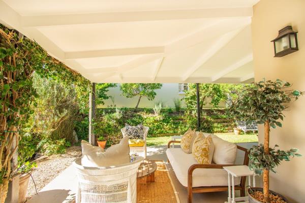 This immaculate and generous 267m&#178;, 2-bedroom, 2 bathroom home with study/studio is ...