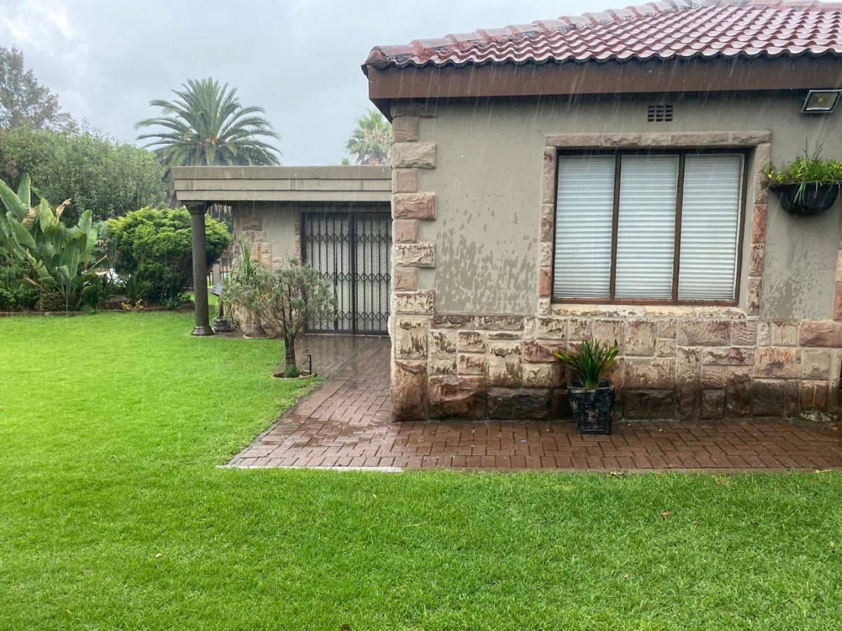 3 Bedroom House for sale in Reyno Ridge P24113845535