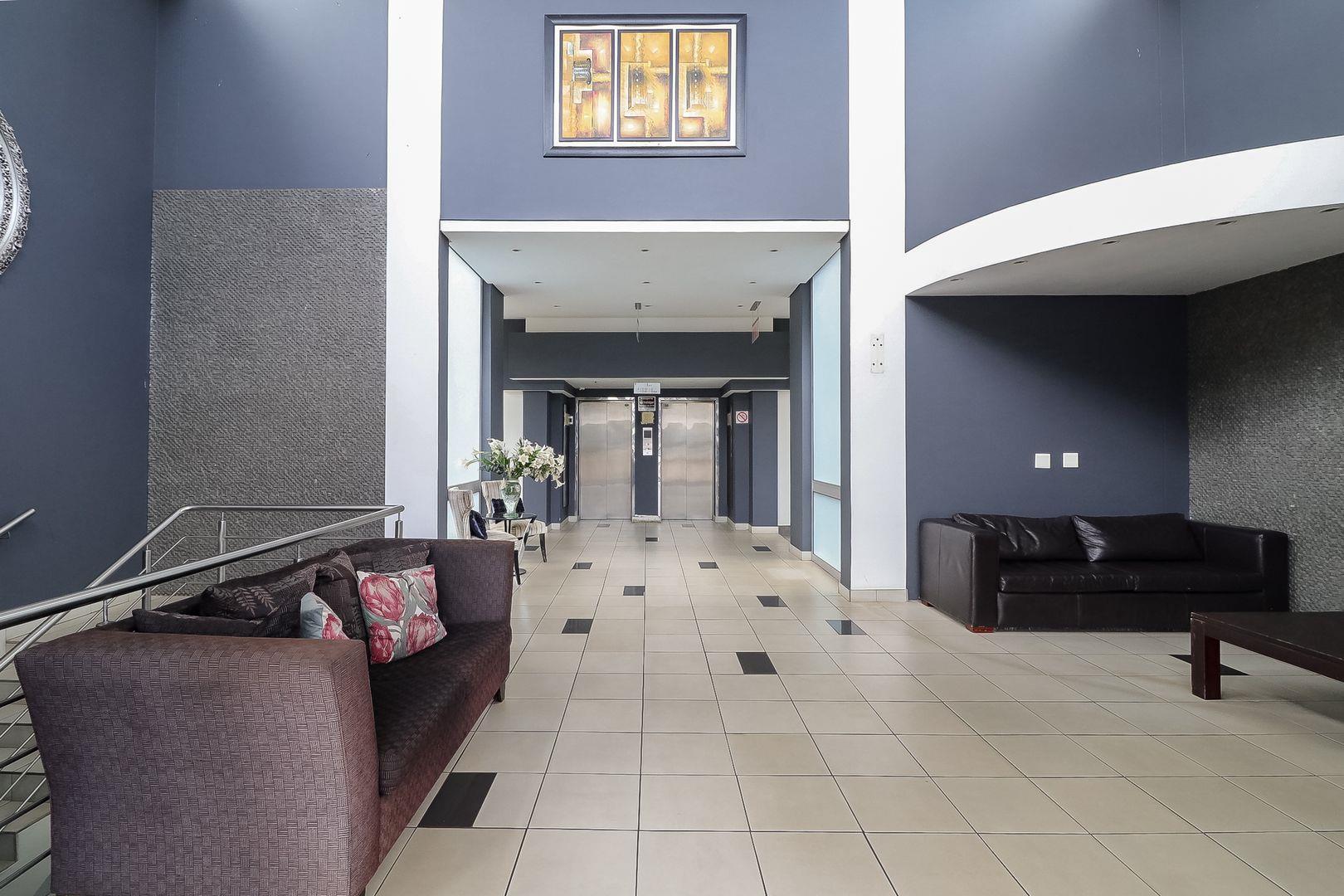 2 Bedroom Apartment / flat to rent in Bedford Gardens P24113850656