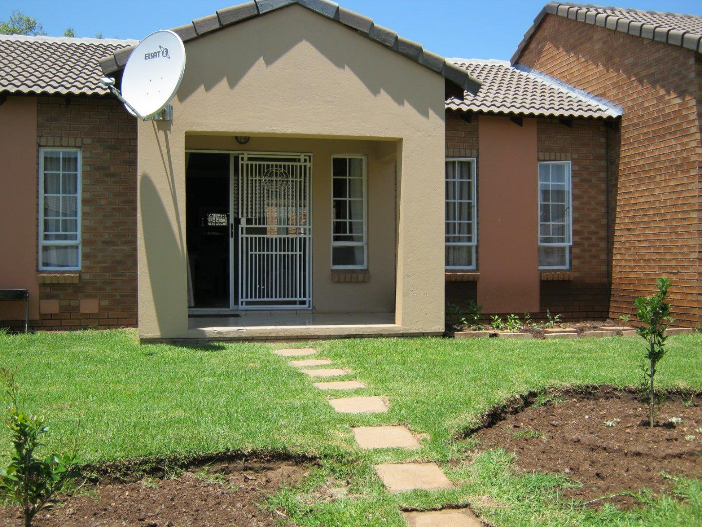 Townhouses for sale in Midrand Midrand Property