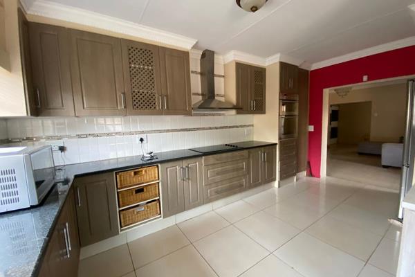 Spacious furnished 4-bedroom house in Chroompark Mokopane, to rent- Ideal for Contractors.

This house is located well within a short ...